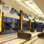 Grand Vaves Hotel