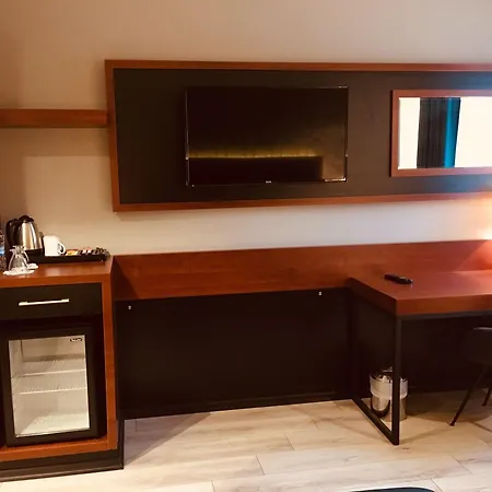Hotel Grand Vaves