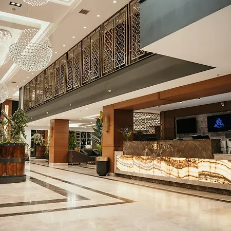Hotel Grand Vaves 4*