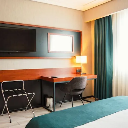 Grand Vaves 酒店 特拉布宗