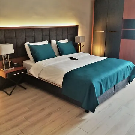 Grand Vaves 酒店 4*