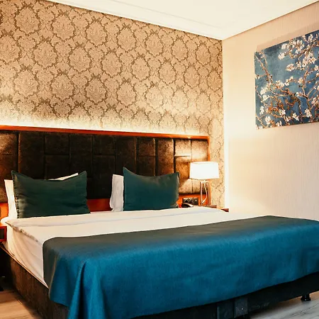 Grand Vaves 酒店 特拉布宗