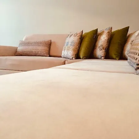 Hotel Grand Vaves
