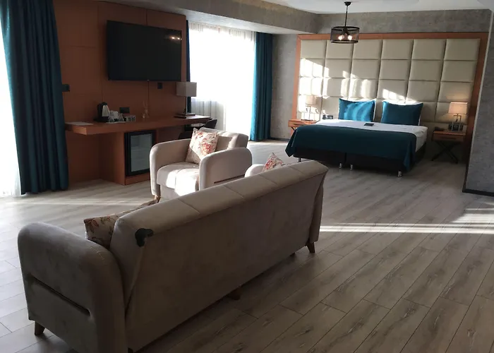 Hotell Grand Vaves 4*