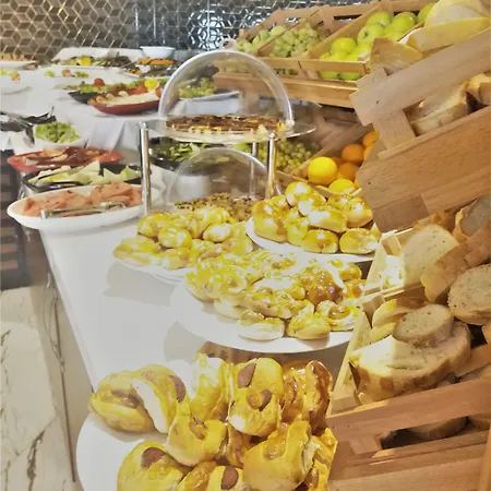 فندق غراند فافيز 4*